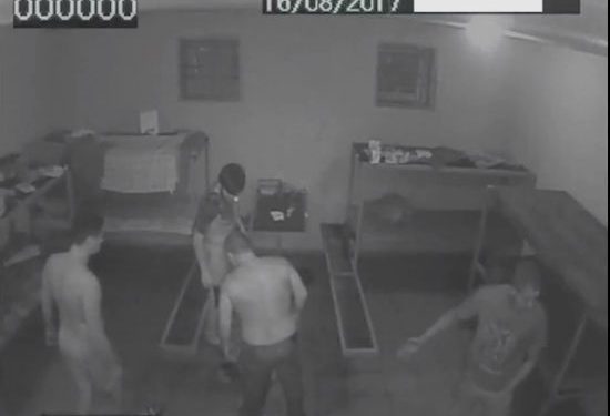 Четверо фигурантов по делу Андрея Брагуцы все еще служат в МВД