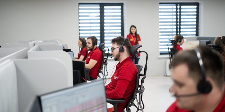 Serviciul 112 a înregistrat o cifră-record privind apelurile nejustificate