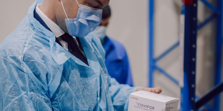 Remdesivir, primul medicament autorizat de SUA și UE pentru tratamentul COVID-19, a ajuns în Republica Moldova