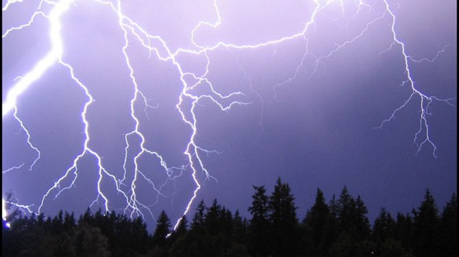 Video: Din România vine o furtună năprasnică – E deja la Bacău