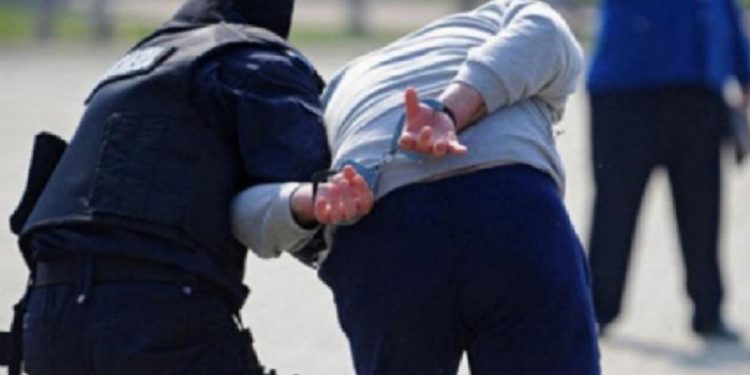 Reglare de conturi între membrii a două grupări criminale, la Orhei. Un bărbat, lovit cu pumnii, picioarele și bâta