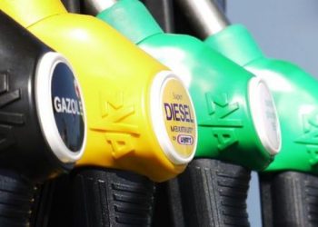 Taxa de drum ar putea fi inclusă în prețul accizului la carburanți. Propunerile guvernului privind politica bugetar-fiscală pentru 2021