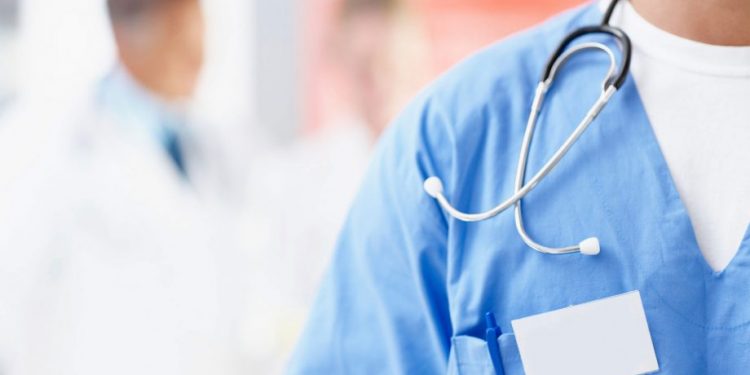 Deputații cer păstrarea indemnizaților pentru medici. Ruxanda Glavan: Este poate un mic argument în plus la care el merge la risc sporit pentru sănătate | VIDEO