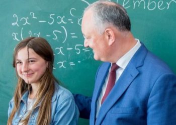 Președintele nu acceptă critica ministrului Șarov? Dodon: „Dacă aș dori, mâine ar fi demis, dar trebuie să menținem coaliția” | VIDEO