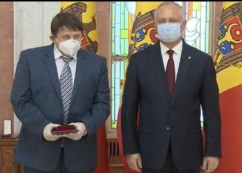 Mihail Aizin, zis „Kitaeț”, decorat recent de Igor Dodon, se află în stare gravă cu COVID-19