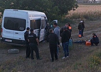 Un microbuz cu a derapat la Telenești. Șase persoane ar fi rănite | Update