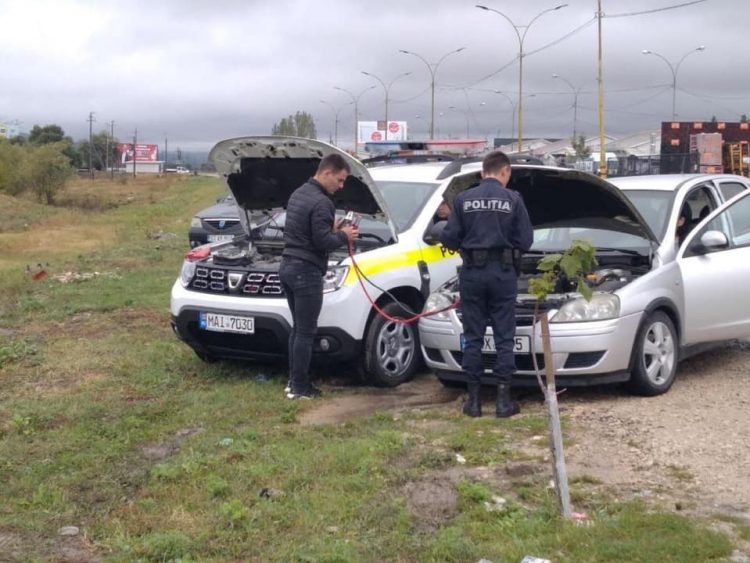 Găgăuzia, sub ape. Un autobuz care transporta copii, blocat de șuvoaie