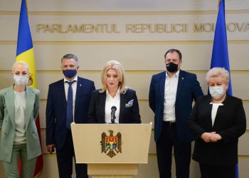 Violeta Ivanov a îndemnat deputații să înceteze confruntările în noua sesiune parlamentară, pentru că sunt în detrimentul țării și al cetățenilor | VIDEO