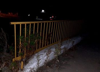 O motocicletă s-a prăbușit de pe un pod la Hîncești. Un tânăr de 18 ani, transportat la spital