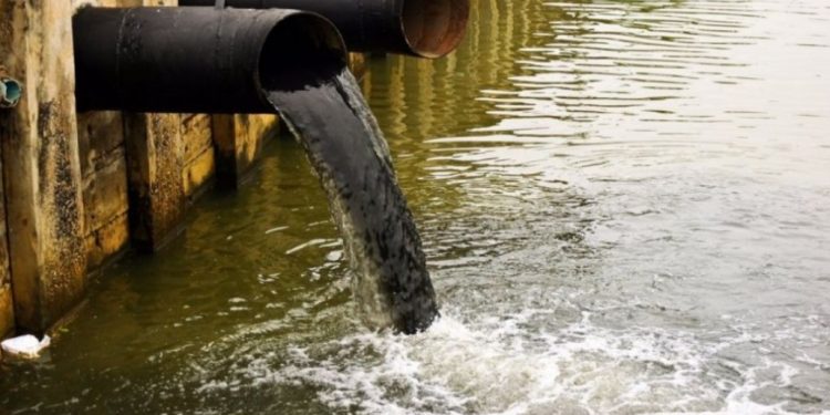 „Pute în sistemul judecătoresc”. Ion Ceban susține că magistrații le vin în ajutor agenților economici responsabili de mirosul urât din Chișinău | VIDEO