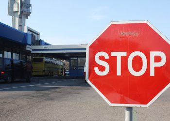 Украденные из стран ЕС автомобили и мотоцикл конфискованы пограничниками