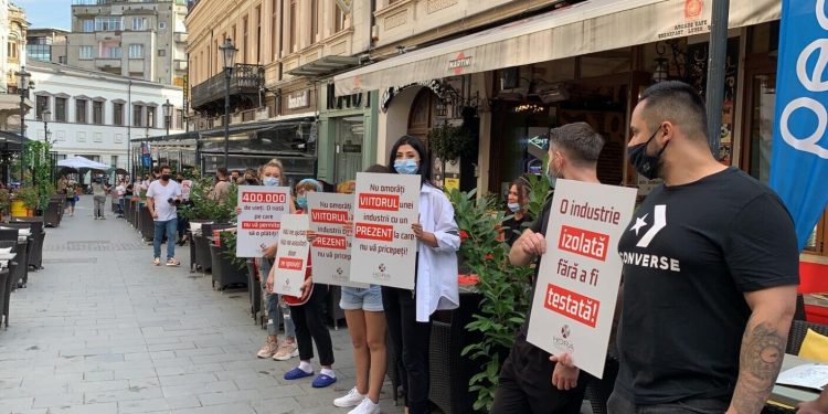 В Бухаресте представители HoReCa вышли на протест после закрытия ресторанов