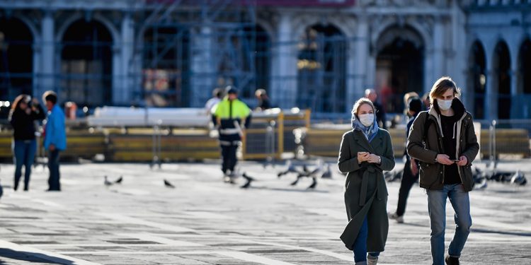 В Италии из-за роста новых случаев коронавируса намерены ввести новые ограничения