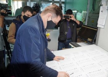 ЦИК начала печатать бюллетени для избирательных участков, открытых за рубежом