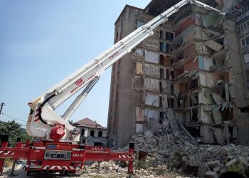 В Атаках обсуждали вопрос сноса обвалившейся многоэтажки