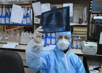 Врач из Румынии: Вот уже несколько недель врачи выбирают между пациентами и решают, кого спасать