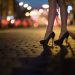 В Бельцах женщина с двумя дочерьми вербовала девушек для занятия проституцией в Греции