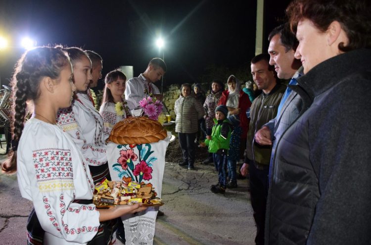 Команда Илана Шора зажгла свет на улицах еще двух сел Оргеевского района