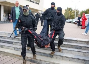 В Беларуси открыли более 500 уголовных дел против митингующих