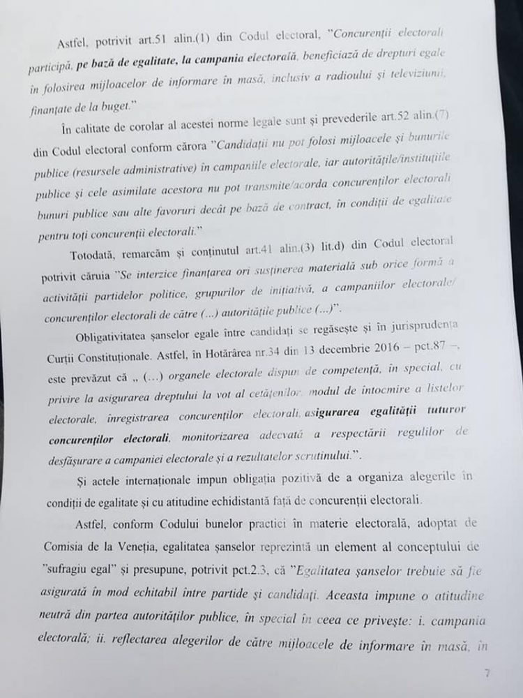 Prevederi ale Codului electoral, contestate la CC. „Igor Dodon utilizează resursele statului în interes personal, încălcând flagrant Constituția”