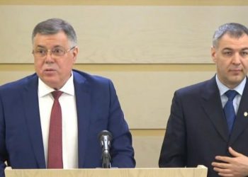 Reniță și Țîcu au prezentat noi documente din dosarul Bahamas, privind finanțarea ilegală a doi membri CEC, desemnați din partea PSRM | VIDEO