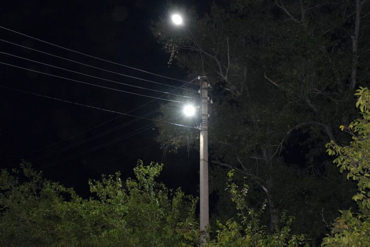 Încă un sat din raionul Orhei, condus de un primar din echipa lui Ilan Șor, a fost iluminat stradal