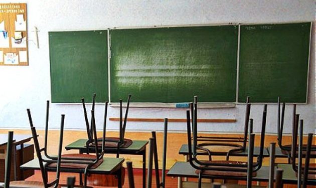 Со следующей недели у молдавских школьников начинаются каникулы