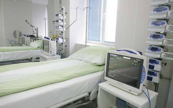 Bărbatul care a încercat să fugă din spitalul din Tighina cu ajutorul unor cearșafuri a murit