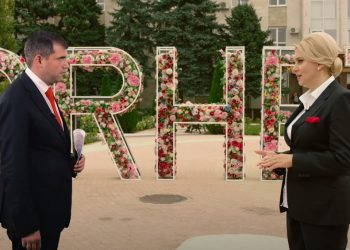 Илан Шор и Виолетта Иванов в центре Оргеева обсуждают преобразования, которых очень ждет Молдова