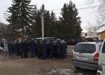 Usatîi: Oamenii lui Dodon oferă câte 700 de lei transnistrenilor care-l vor vota pe 1 noiembrie