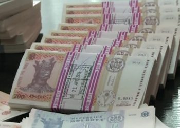 „Din noiembrie, vor fi probleme cu achitarea salariilor și pensiilor”, susține Slusari. Cum a reacționat Ministerul Finanțelor