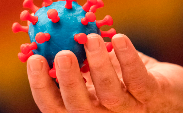 Pandemia: anunț optimist din partea Comisiei Europene, Anglia trece prin momente grele, zone de alertă maximă în Franța | VIDEO