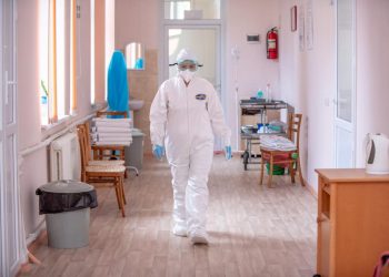 Продлен срок применения ряда мер по контролю инфекции COVID-19