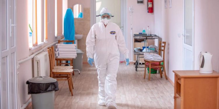 Продлен срок применения ряда мер по контролю инфекции COVID-19