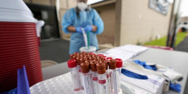 Продлен срок применения ряда мер по контролю инфекции COVID-19