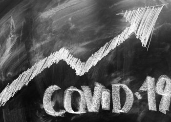 COVID-19 bagă orașele europene în carantină parțială. Apropierea iernii, pericol pe timp de pandemie | VIDEO