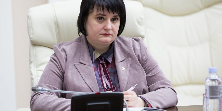 Viorica Dumbrăveanu admite că numărul persoanelor infectate cu COVID-19 ar putea fi mai mare decât cel oficial