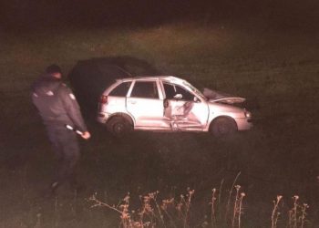 Un automobil a fost grav avariat într-un stâlp, la Edineț. Sunt victime