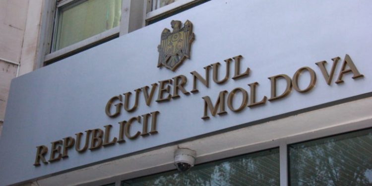 Guvernul a scos la licitație terenuri în valoare totală de zeci de milioane de lei
