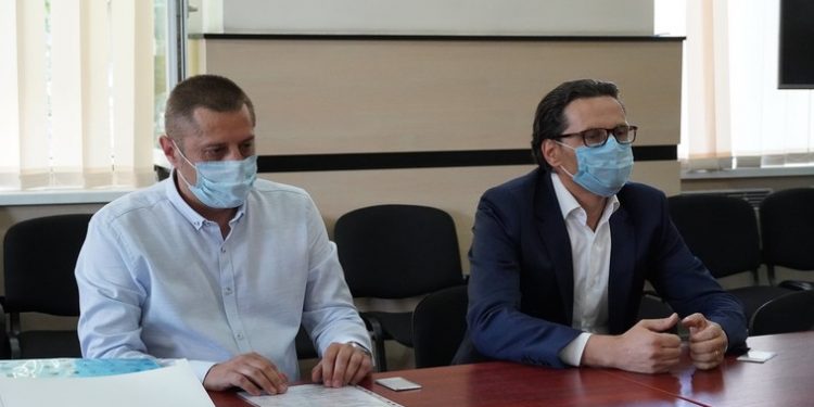 Încă un candidat renunță la cursa prezidențială