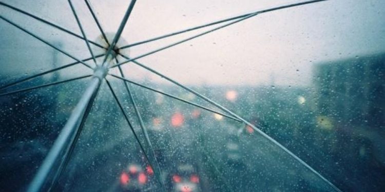 Meteorologii prognozează ploi pe întreg teritoriul țării