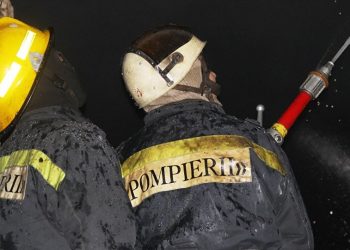 Explozie la Strășeni: O femeie, transportată la spital