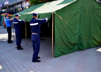 Premieră electorală: Moldovenii din două localități își vor vota președintele în corturi