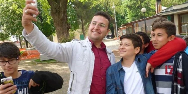 Hüseyin Bayraktar, unul din profesorii turci extrădați din Moldova, a fost eliberat