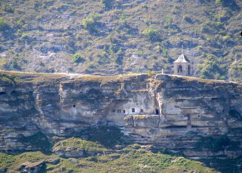 Свежий взгляд на старые традиции: Семь учеников из Оргеева стали победителями конкурса „Юные послы заповедника Старый Оргеев” | VIDEO