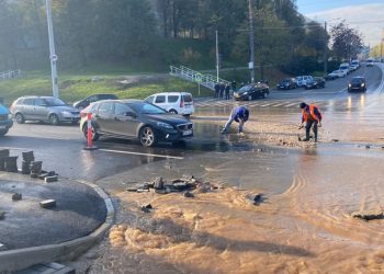 Столичные власти объяснили, почему улицу Албишоара вновь затопило | VIDEO
