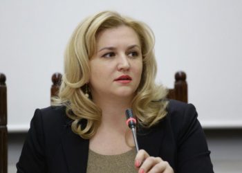 Platforma ” Pentru Moldova” a propus noi măsuri de sprijin pentru lucrătorii medicali. Inițiativa a fost susținută de comisia de profil | VIDEO