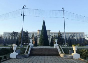 Когда в столице состоится торжественное открытие зимних праздников традиционно