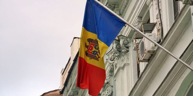 Сегодня в Молдове проходят президентские выборы