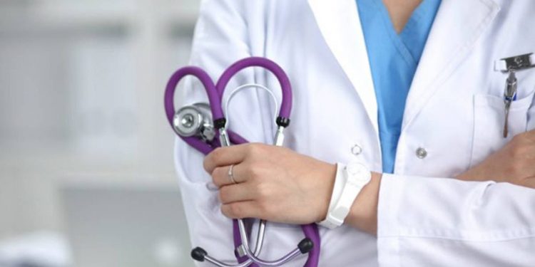 Важной профессии должное уважение: Парламент единодушно поддержал законопроект Партии «ШОР» о защите медработников | VIDEO